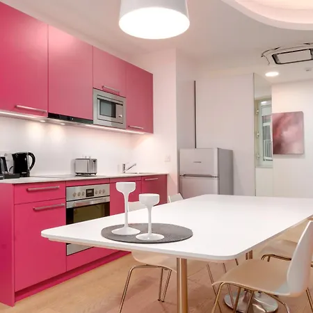 Limehome - Argos By Zaha Hadid 4*