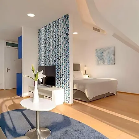Apartmanhotel Limehome - Argos By Zaha Hadid