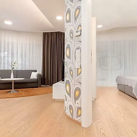 Aparthotel Limehome - Argos By Zaha Hadid 4*